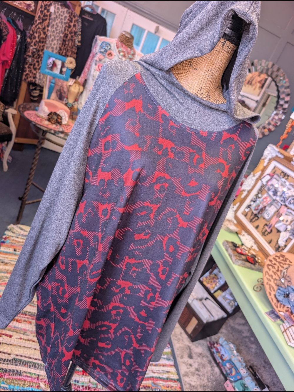 Crazy Train Hooded Leopard-Print Tunic Sweater - Gray & Red